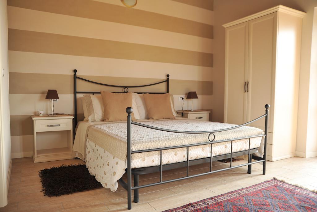 B&B Ronco Degli Ulivi Iseo Phòng bức ảnh